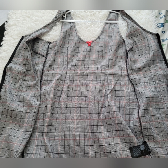 Guess Plaid Zippered Dress size Large - Picture 6 of 7